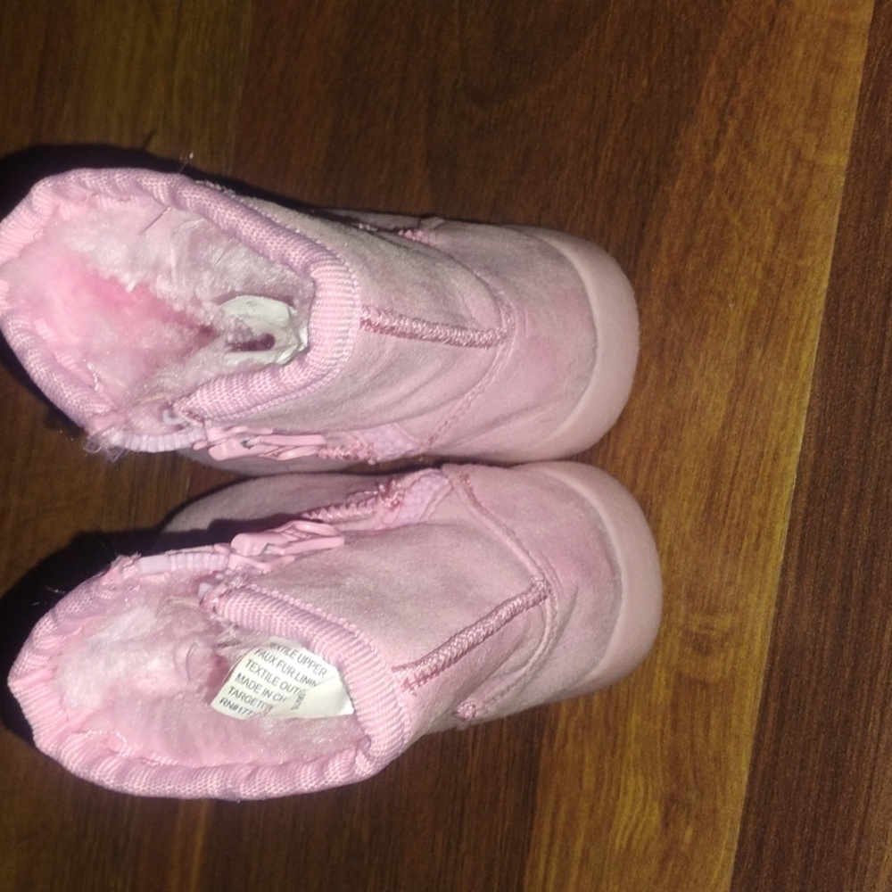 Boots - Picture 2 of 3